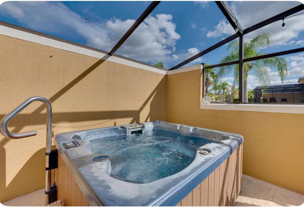Welcome To Azul, Your Away From Home! Villa *